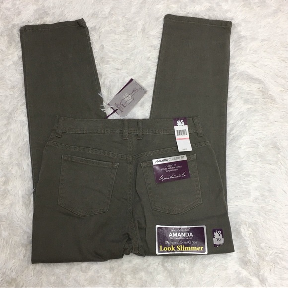 Gloria Vanderbilt Denim - NWT. Gloria Vanderbilt Stretch Jeans size 10S